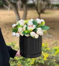 Hollow out round cardboard flower boxes