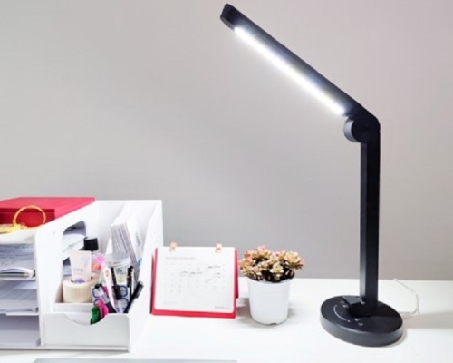 Dimmable ile ayarlanabilir salıncak kolu masa lambası