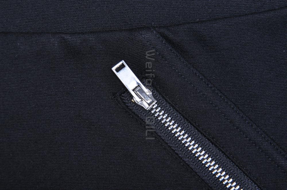 zipper on ponti leggings