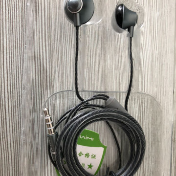 Best Earbuds with Microphone