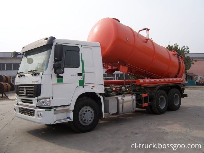 20000 liters Vacuum Sewage Suction Truck