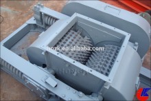 Henan best selling roller crushing machinery