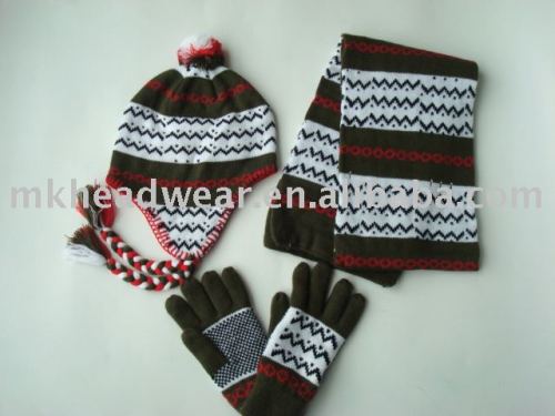 Adult machine jacquard hat, scarf and glove