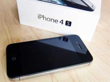 Apple iPhone 4S