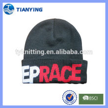 men acrylic jacquard letter cuff knitted hat