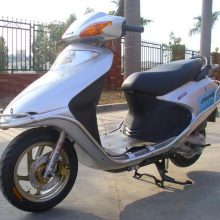 2013 New Style 50cc Scooter