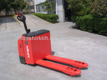 Electric pedestrian controlled pallet truck