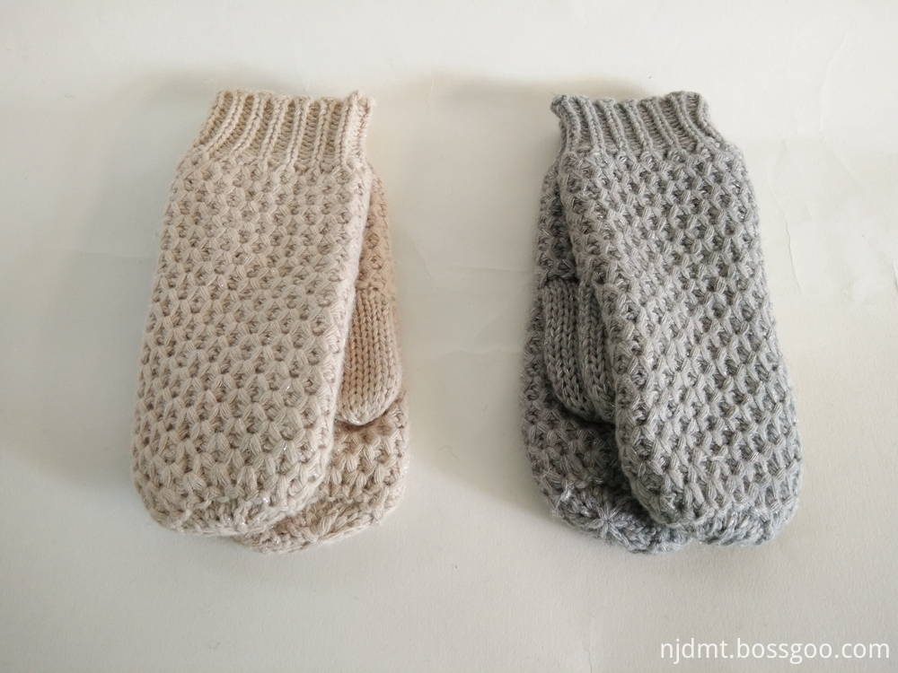 Plain Colour Mittens