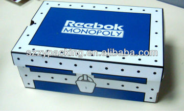 printed corrugated shoe box