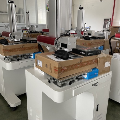 Mobiele onderdelen LED -paneel UV -lasermarkeermachine