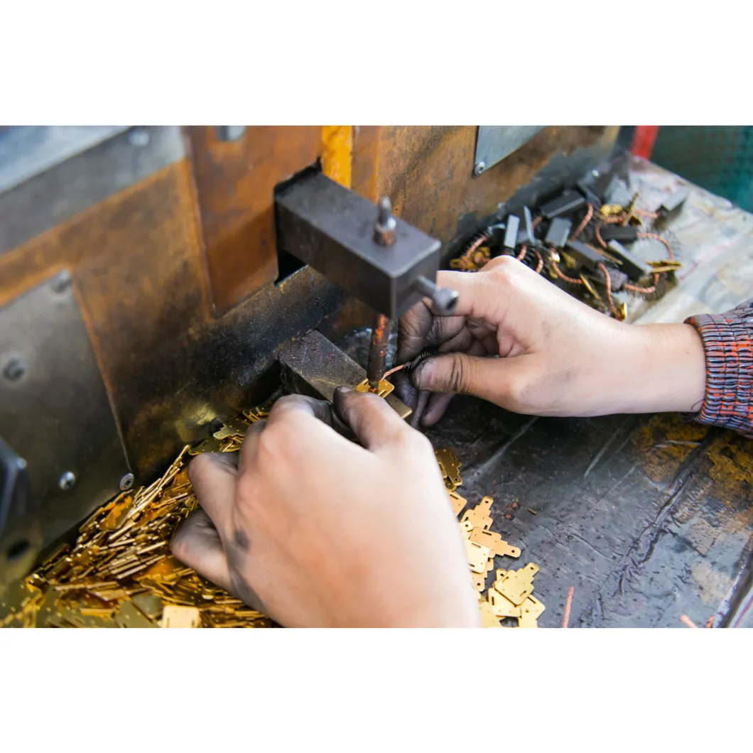Metal Carbon Brush for at-320 or Ax-320 DC Welder D214 D104 D172