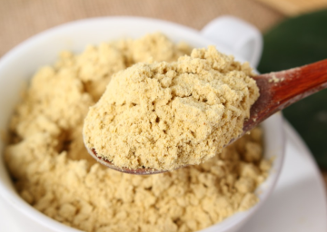 Pure and natural dried ginger powder