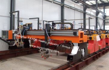 Triple bevel oxyfuel rotator cutting machine