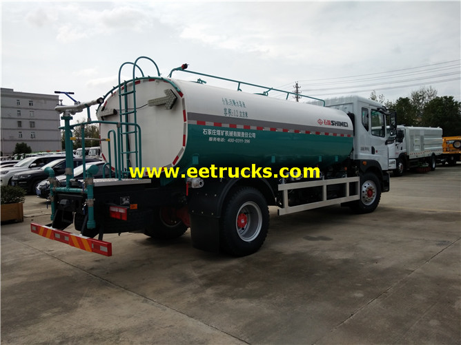 Road Water Sprinkling Trucks