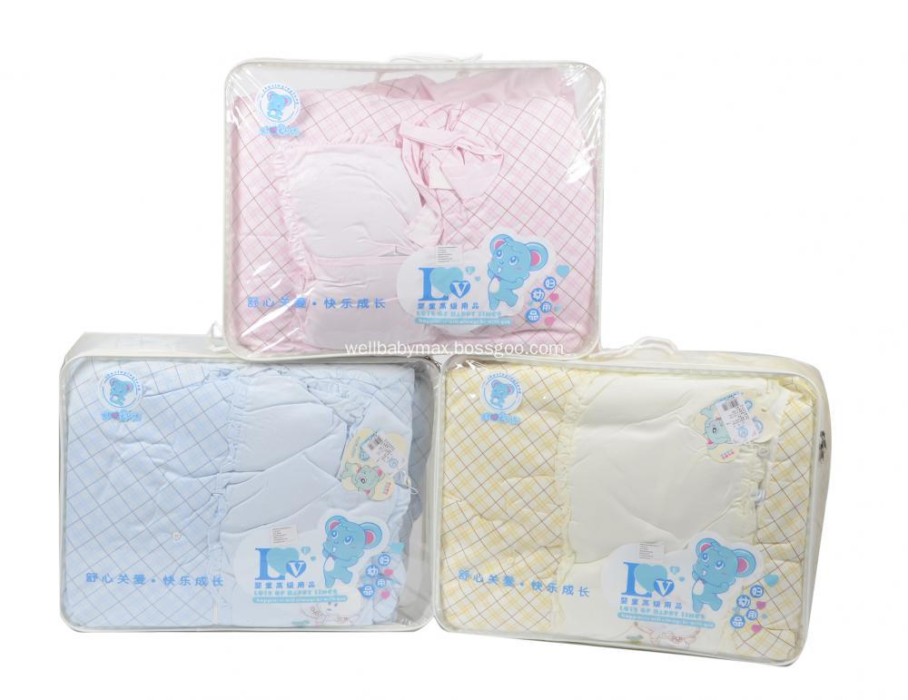 2 i en Baby sovsäck (Quilt) med kudde 2 i en Baby sovsäck (Quilt) med kudde
