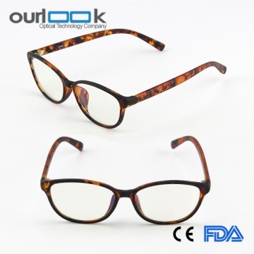 Decorative displays male glasses