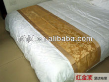 5 Star Hotel Luxurious Jacquard Quilted Bed Runner