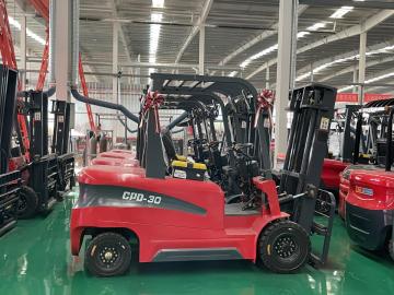 Revolutionizing Electric Forklifts Make Handling Easier