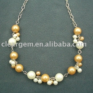 pearl necklace