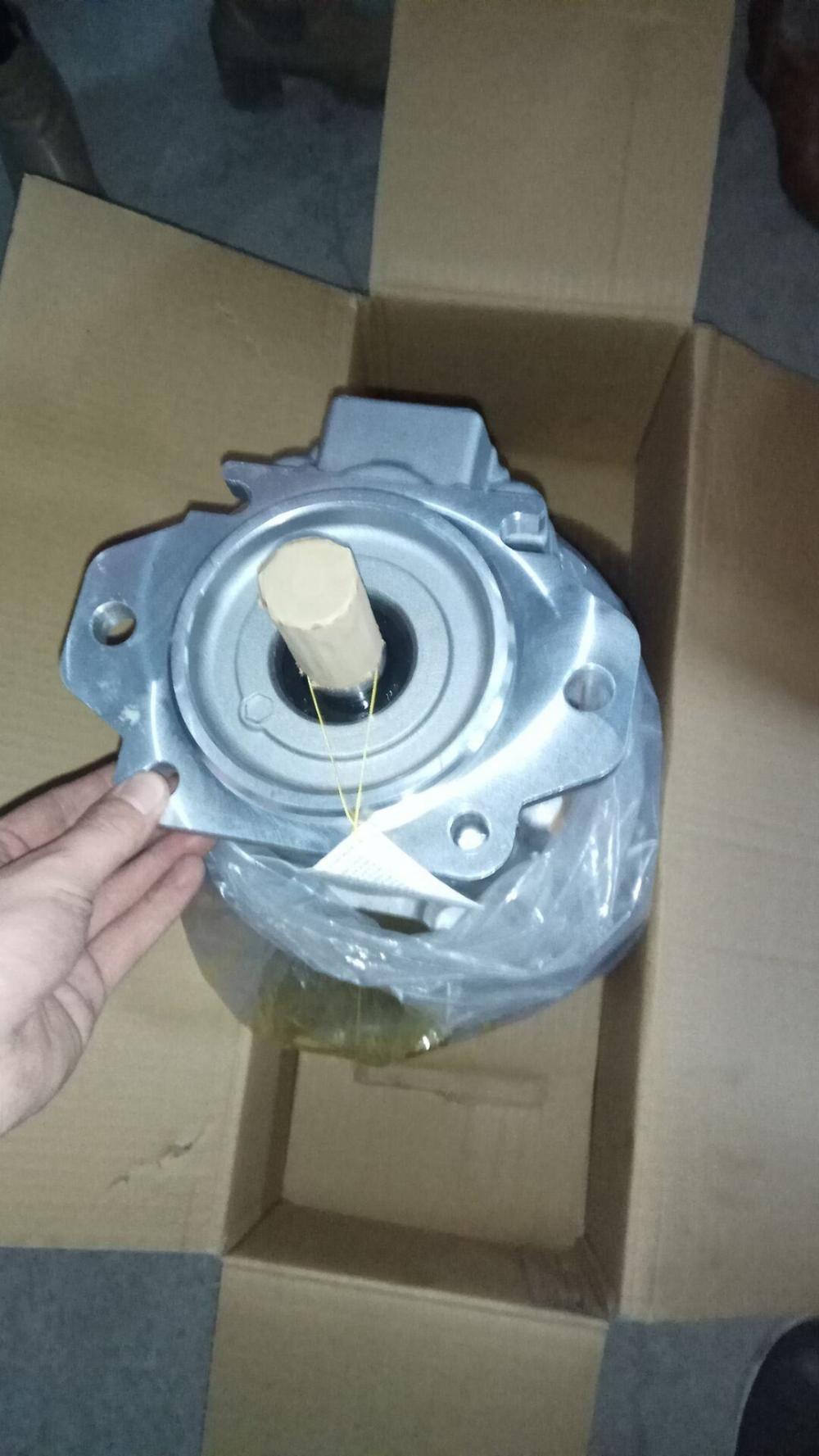 705-12-37240 Pump Assy Suitable Wheel Loader WA470-3 Parts