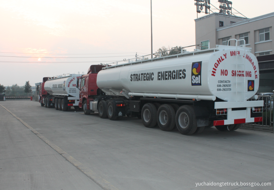 3 axle 40,000 liters fuel tank for Ghana market