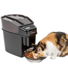 Healthy Pet Simply Feed Dispenser