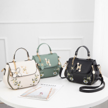 2024's Must-Have Luxury Fashion Trendy Ladies' PU Leather Shoulder Bags: Elevate Your Style with the Latest Handbag Trends