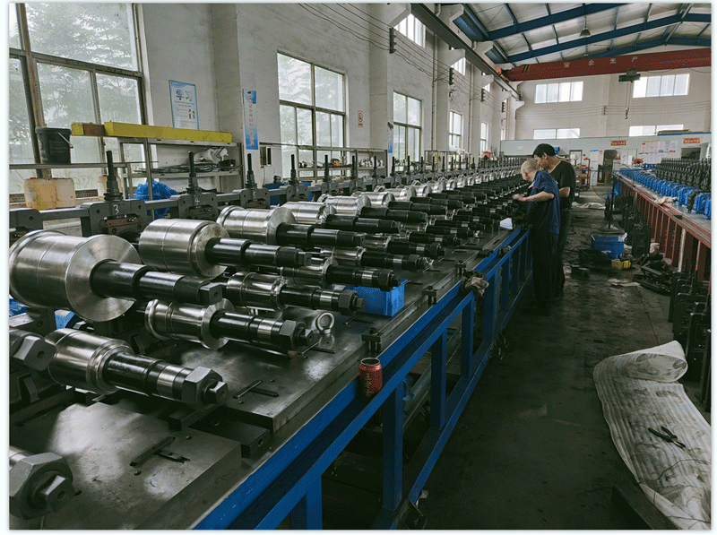 Reinforcing rib cold bending equipment