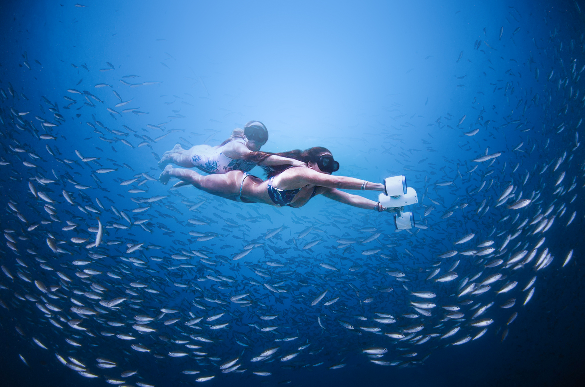 Sublue Whiteshark Mix Underwater Scooter Propeller Swimming Snorkeling Aqua Scooter Hand-held Diving Equipment