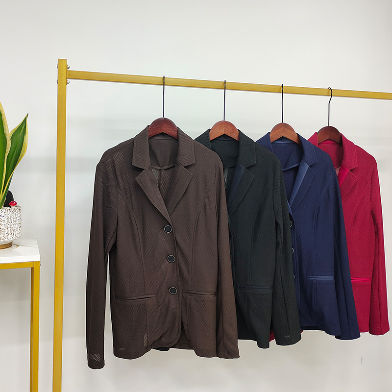 4 colors Jacket Competition