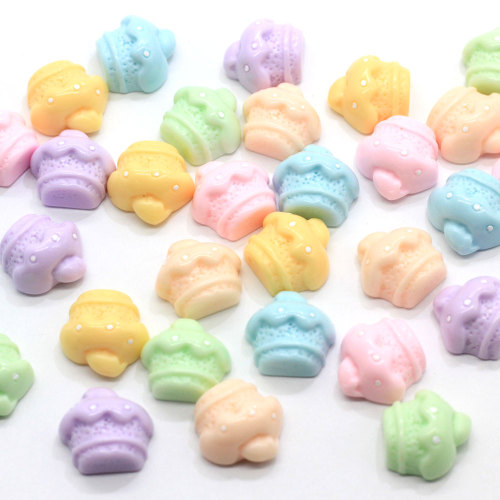 Le plus chaud Flatback bonbons gâteau résine artisanat perle artificielle douce nourriture Art décor épingle à cheveux ornement enfants maison de poupée jouets