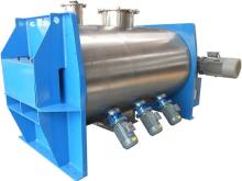 Rubber additive plough and knife mixer