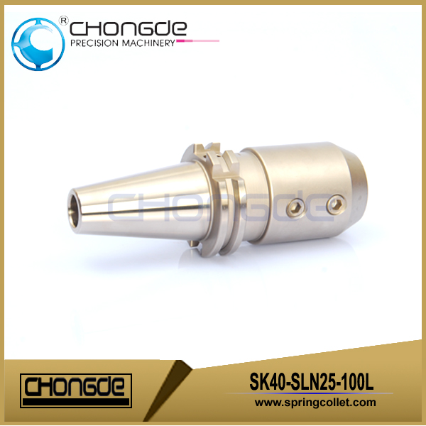 SK40-SLN25-100 Schaftfräserhalter mit seitlicher Verriegelung