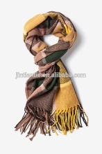 2016 hot selling unique classic and modern plaid scarfs with tassels