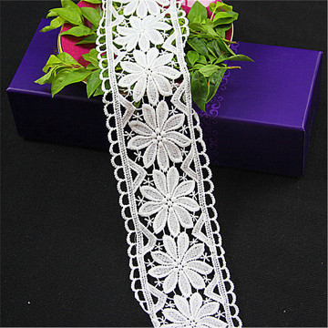 chemical border indian lace trim