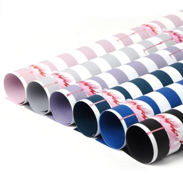 Flamingo pattern flower packing paper