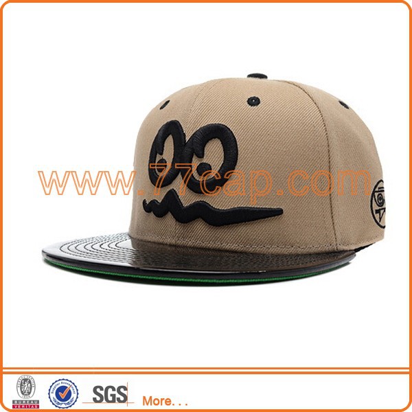 Black Flat Visor Snap back Cap Free Snapback Hat Wholesale in China