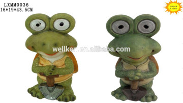 resin frog statues solar lights
