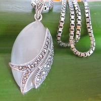 925 Thai silver opal pendant
