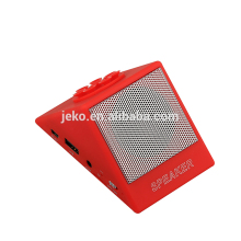 2015 lastest holder bluetooth speaker plastic triangle speaker with suction cup
