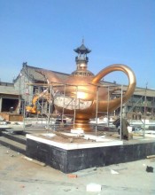 large scale metal sculpture art