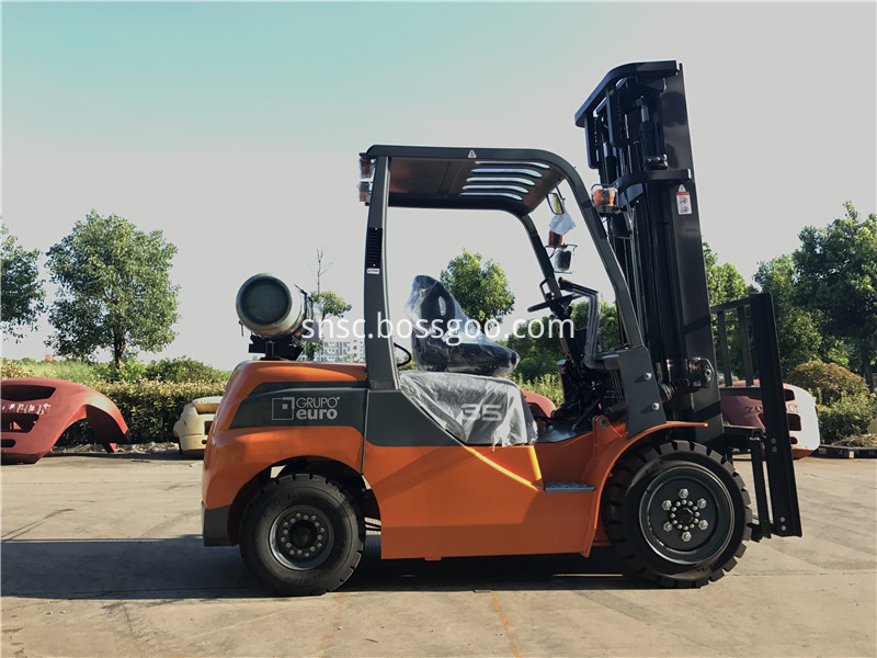 3,5-Tonnen-Gasstapler nach Argentinien von sheri01 3.5ton gas forklift to Argentina from sheri01
