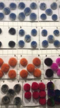 15cm DIY Genuine Real Raccoon Fur Pompom Fur Pom Poms for Women Kids Beanie Hats Caps Big Size Natural Ball For Shoes Caps Bags