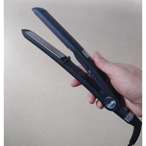 Salon Shop Dominant Use Titanium Hair Straightener Iron