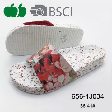 Women  Flat Comfortable Beautiful Latest Design Slippers