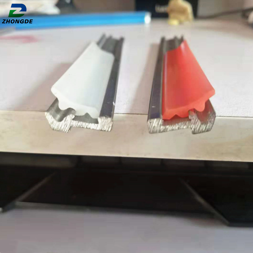 Factory manufacturing polyurethane rubber strip red/white wiper lip