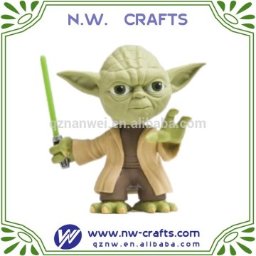 mini bobble head yoda figure