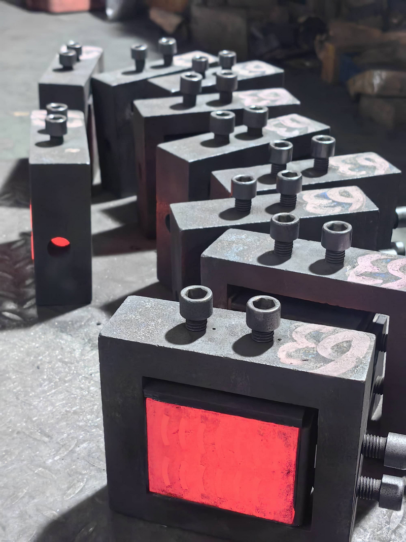 Yokelink Diamond Core Drill Bits Saiz yang berbeza (6) Yokelink Diamond Core Drill Bits Different Sizes (6)