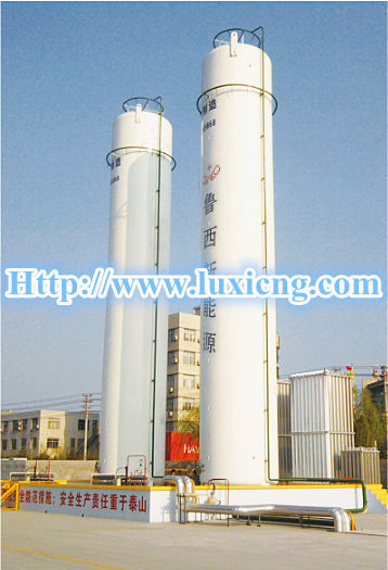 LNG Cryogenic Tanker/LNG Storage/LNG Transportation/LNG Carrier/LNG Truck/LNG Trailer/Gas Cryogenic Tanker