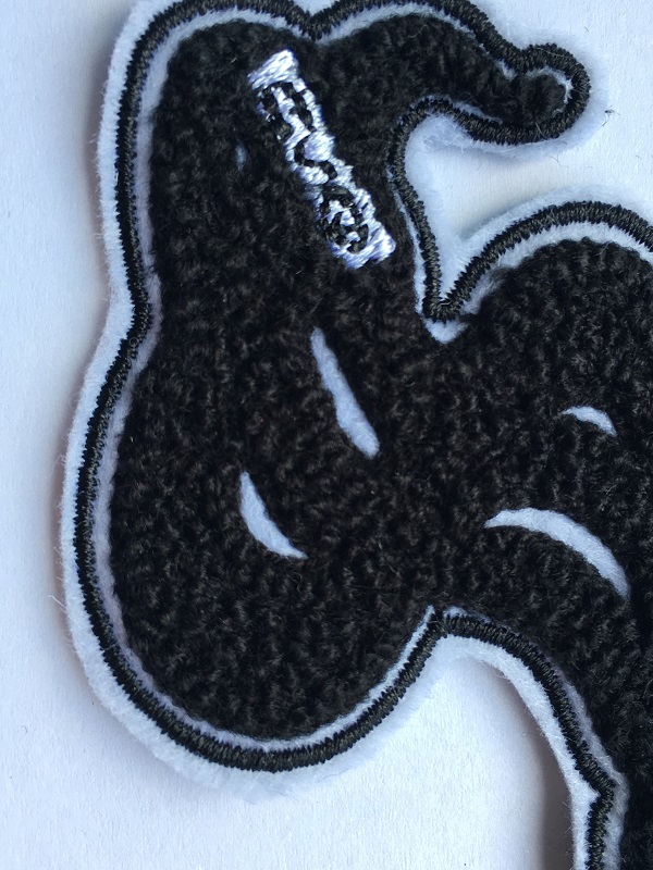adjustable embroidery patch